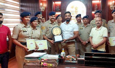 स्वीप के तहत उत्कृष्ट कार्य के लिए एकलव्य कला मंच सम्मानित