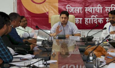 बैंक वित्तीय जागरूकता पर करें फोकस- अपूर्व देवगन