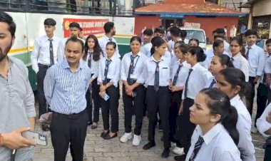 पीजी कॉलेज नाहन से चंडीगढ़ के लिए रवाना हुए 60 बच्चे, रिटेल मैनेजमेंट के बच्चों का एक दिवसीय इंडस्ट्रियल विजिट..