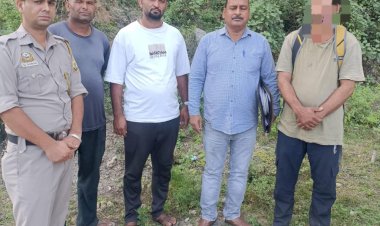 पुलिस ने पकड़ी 900 ग्राम चरस,आरोपी दबोचा