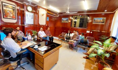 दुकानों के आगे अतिक्रमण पर होगी सख्त कार्रवाई- विश्वमोहन देव चौहान