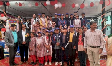 आरएस बाली ने वार्षिक उत्सव में स्कूल से जुड़ी यादों को किया सांझा