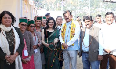 कुल्लू के रथ मैदान  में शुरू हुआ 10 दिवसीय राष्ट्रीय  सरस मेला