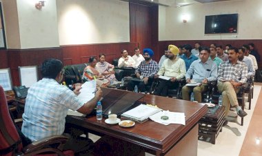 5 साल की आयु तक के बच्चों के आधार पंजीकरण पर करें फोकस - एडीसी