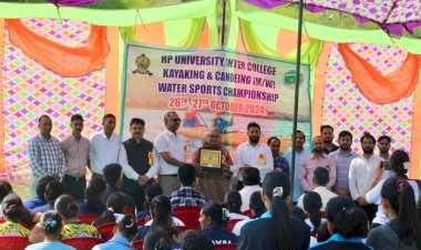 जलक्रीड़ा के प्रति जागरूकता को आयोजित हुई प्रतियोगिता