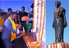 मुख्यमंत्री ने पूर्व प्रधानमंत्री इंदिरा गांधी की जयंती पर पुष्पाजंलि अर्पित की