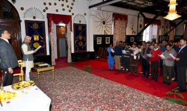 राज्यपाल ने सरदार पटेल की जयंती पर उन्हें श्रद्धांजलि अर्पित की