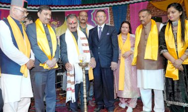 मुख्यमंत्री ने श्री रेणुका जी मेले की प्रथम सांस्कृतिक संध्या की अध्यक्षता की