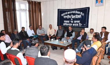 प्रशासन और मीडिया में बहुत ही गहरा संबंध : अमरजीत सिंह