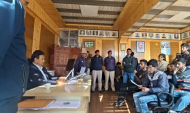 HPU के प्रोफेसरो का पत्थरबाजी में शामिल होना निंदनीय एसएफआई ने की निंदा