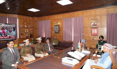 राज्यपाल से आईपीएस परिवीक्षाधीन अधिकारियों ने की भेंट