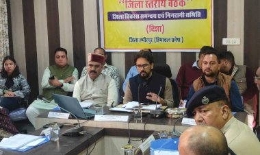 स्कीमों के बेहतर क्रियान्वयन के लिए फीडबैक भी दें अधिकारी