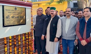 ग्रामीण क्षेत्रों में सड़क सुविधा उपलब्ध करवाने की सर्वोच्च प्राथमिकता: रत्न