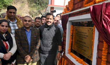 लोक निर्माण मंत्री ने 4.75 करोड़ रूपये  की लागत से सैंज खड्ड में निर्मित बसंतपुर-कहलवी-नड़ूखर-घराटनाला पेयजल योजना का शुभारंभ कर लोगों को किया समर्पित