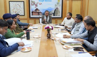 बिलासपुर में होने वाले समारोह के लिए मुख्यमंत्री ने अधिकारियों के साथ की बैठक