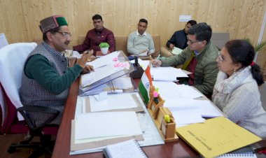 उप-मुख्य सचेतक ने उठाऊ पेयजल योजना के निर्माण कार्य में गति लाने के निर्देश दिए