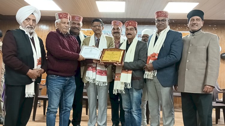 सामाजिक सरोकार के उल्लेखनीय कार्यों के लिए मंडी साक्षरता एवं जन विकास समिति सम्मानित