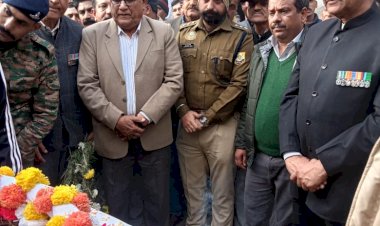 शहीद हवलदार नवल किशोर को पूरे राजकीय सम्मान के साथ दी अंतिम विदाई