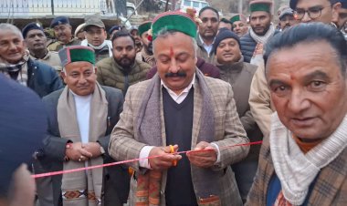 शिक्षा मंत्री ने उबादेश क्षेत्र में किए विभिन्न परियोजनाओं के शिलान्यास एवं उद्घाटन