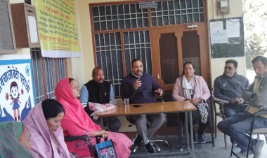 अमरोह में दी मुफ्त कानूनी सहायता योजना और कई कानूनों की जानकारी