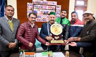 शिक्षा मंत्री ने विभिन्न धार्मिक कार्यक्रमों में लिया हिस्सा