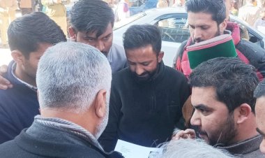 प्रदेश विश्व विद्यालय मे स्थापित की जाए पंडित जवाहर लाल नेहरू की प्रतिमा -- NSUI