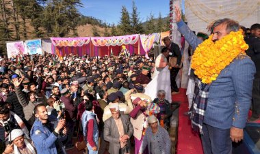 मुख्यमंत्री ने इंदिरा गांधी प्यारी बहना सुख-सम्मान निधि योजना के अंतर्गत कुपवी क्षेत्र की 2171 महिलाओं को 97.69 लाख रुपये वितरित किए