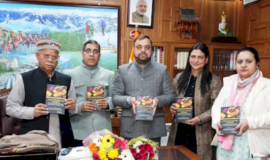 राज्यपाल ने ‘‘इन्सेक्ट पॉलिनेटरस डॉयवर्सिटी’’ पुस्तक का विमोचन किया