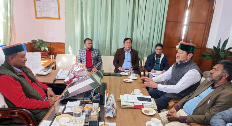 विश्व बैंक के टीम लीडर ने बागवानी मंत्री से की भेंट, बागवानों-किसानों के समक्ष पेश आ रही चुनौतियों को लेकर हुई चर्चा