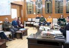 स्टॉक होल्डिंग से संबंधित समीक्षा बैठक आयोजित, उपायुक्त ने की अध्यक्षता