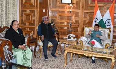 पंजाब के राज्यपाल ने शिव प्रताप शुक्ल से की भेंट