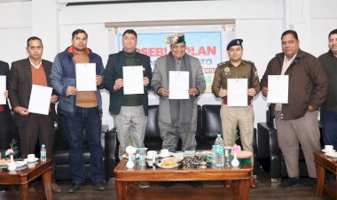 स्वेच्छा से विद्युत सब्सिडी छोड़ने के लिए आगे आएं संपन्न लोग - डॉ. शांडिल