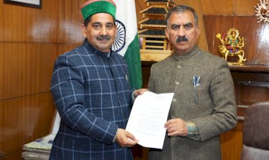 मुख्यमंत्री से उप-मुख्य सचेतक ने की भेंट