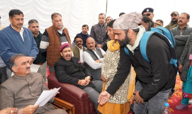 कांगड़ा जिले का विकास राज्य सरकार की प्राथमिकताः मुख्यमंत्री