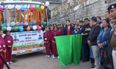 स्वास्थ्य मंत्री कर्नल डॉ धनी राम शांडिल ने चिल्ड्रन ऑफ द स्टेट के भ्रमण दल को किया रवाना