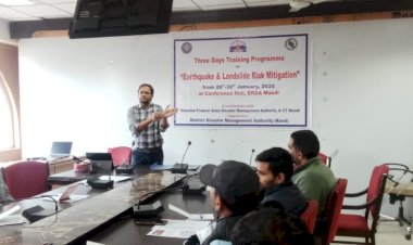 उपायुक्त ने किया भूकंप और भूस्खलन जोखिम न्यूनीकरण पर तीन दिवसीय प्रशिक्षण कार्यशाला का शुभारंभ