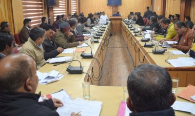 जिला परिषद अध्यक्ष पंकज परमार की अध्यक्षता में सम्पन्न हुई  जिला परिषद की त्रैमासिक बैठक