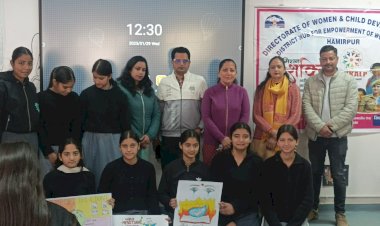 बहुतकनीकी कालेज में बताया मासिक धर्म स्वच्छता का महत्व