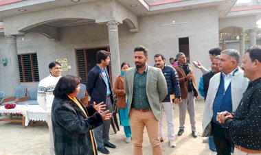 उपायुक्त ने उपमंडल अम्ब  का  किया दौरा, मानसून आपदा 2023 से क्षतिग्रस्त हुए घरों के पुनर्निर्माण कार्यों का लिया जायजा