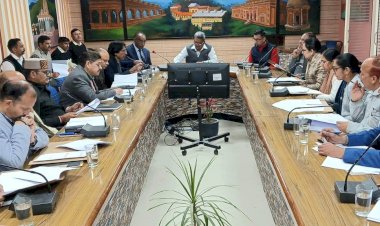 हमीरपुर में 52,711 लोगों को मिल रही है सामाजिक सुरक्षा पेंशन : सुरेश कुमार