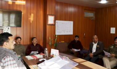 सड़क सुरक्षा के प्रति लगाए जाएं जागरूकता शिविर -एल.आर.वर्मा