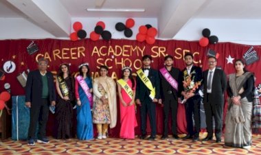 अधुना सिंह बनी मिस फेयरवेल, मिस्टर फेयरवेल बने अभ्युदय बंसल ,करियर स्कूल में हुआ विदाई पार्टी समारोह