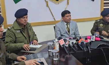 नशा तस्करी से जुड़े लोगों की संपत्ति की भी हो रही जांच सिरमौर जिला के दौरे पर पहुंचे एडीजीपी जेपी सिंह,