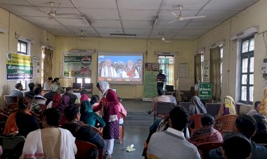 किसानों ने देखा प्रधानमंत्री किसान सम्मान निधि योजना का सीधा प्रसारण