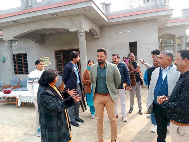 उपायुक्त ने उपमंडल अम्ब का किया दौरा, मानसून आपदा 2023 से क्षतिग्रस्त हुए घरों के पुनर्निर्माण कार्यों का लिया जायजा