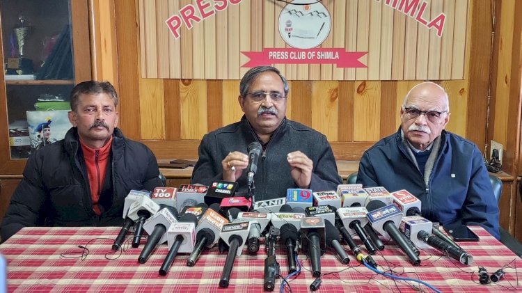 नाबार्ड से आए फंड को लेकर मुख्यमंत्री झूठ बोल रहे हैं : रणधीर
