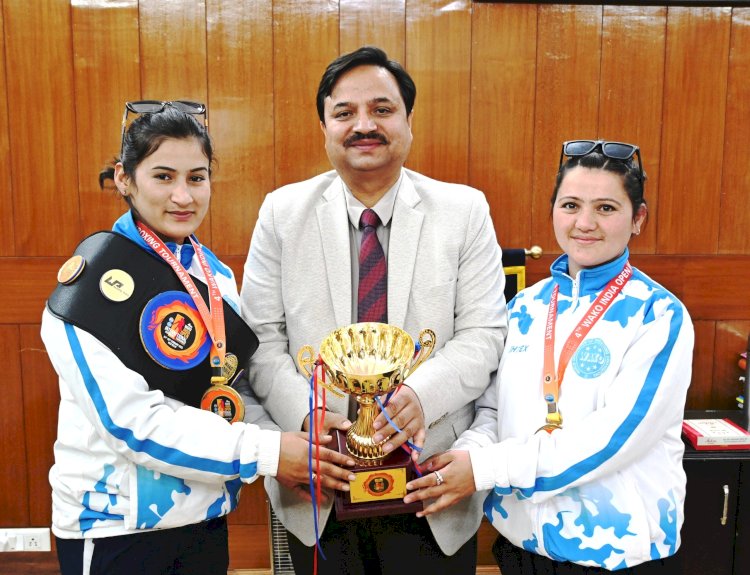 अंतराष्ट्रीय किक बाक्सिंग टूर्नामेंट में चिढ़गांव की बेटियों ने हासिल किया स्वर्ण पदक