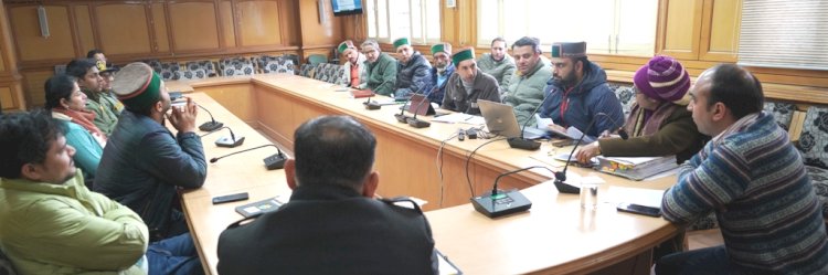 जिला स्तरीय पर्यावरण संरक्षण योजना की समीक्षा बैठक आयोजित