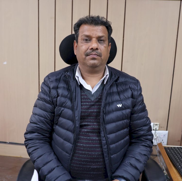 सड़कों और विद्युत सप्लाई की बहाली का कार्य जारी, जिला में 28 सड़कें और 151 विद्युत ट्रांसफार्मर बंद : एडीएम मंडी