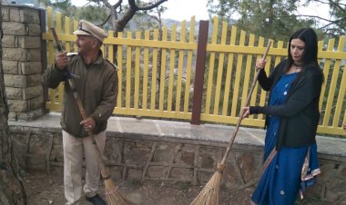 अनोडल में स्वच्छता अभियान कार्यक्रम में  अतिरिक्त जिला दंडाधिकारी ज्योति राणा ने की बतौर मुख्यातिथि शिरकत